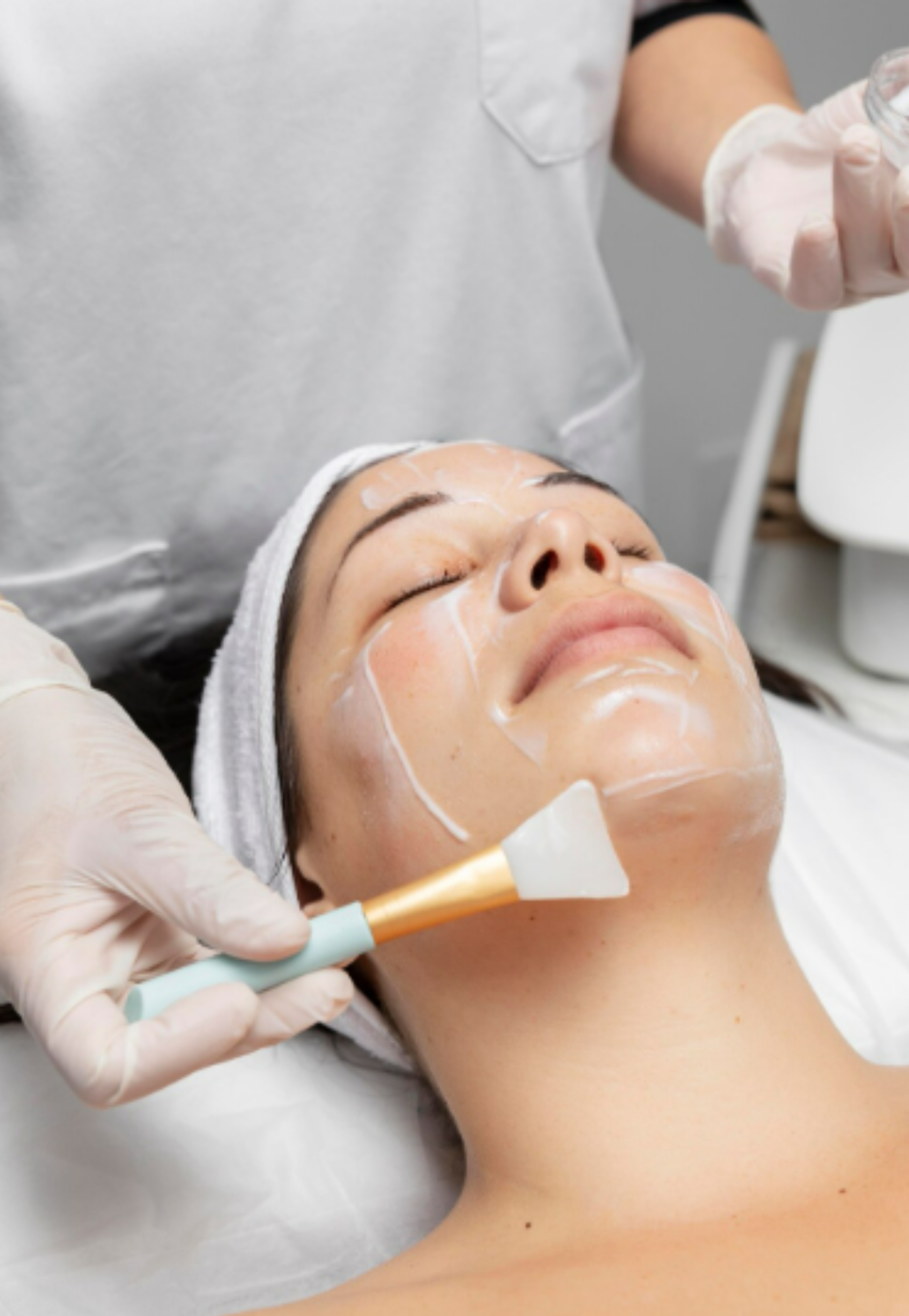 Peeling BioRePeelCl3 w Klinice Naturalnie w Czeladzi